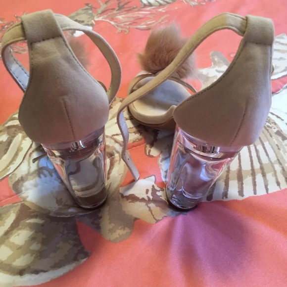 Tan fur glass heels - Picture 4 of 4